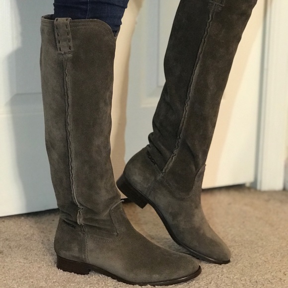 Frye Shoes - NWT brown suade Frye boots